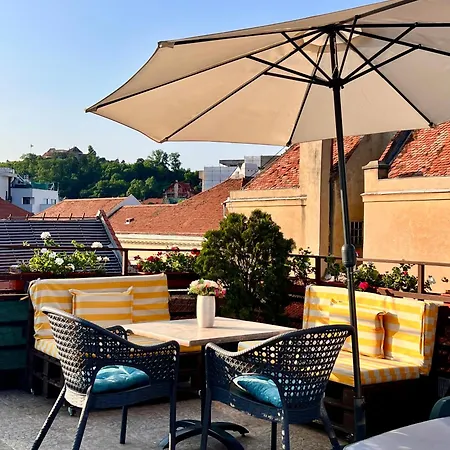 Apartment Rooftop *