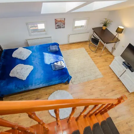 Rooftop Apartment Brasov