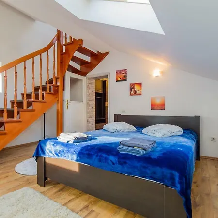 Apartment Rooftop Brasov